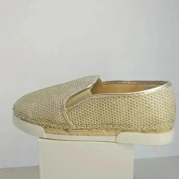 Vince camuto slip ons sneakers size 7 - Picture 6 of 8